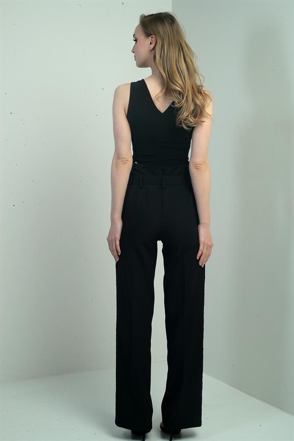 Kadın Yanları Pul Şeritli Beli Kemerli Bol Paça Pantolon