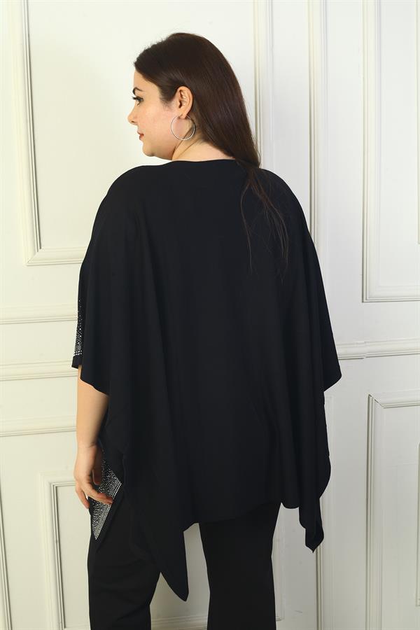 Poncho grande taille pour femme orné de pierres sur les côtés