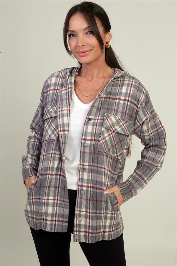 Kadın Kapüşonlu Ekose Desenli Metal Düğmeli Cepli Gömlek