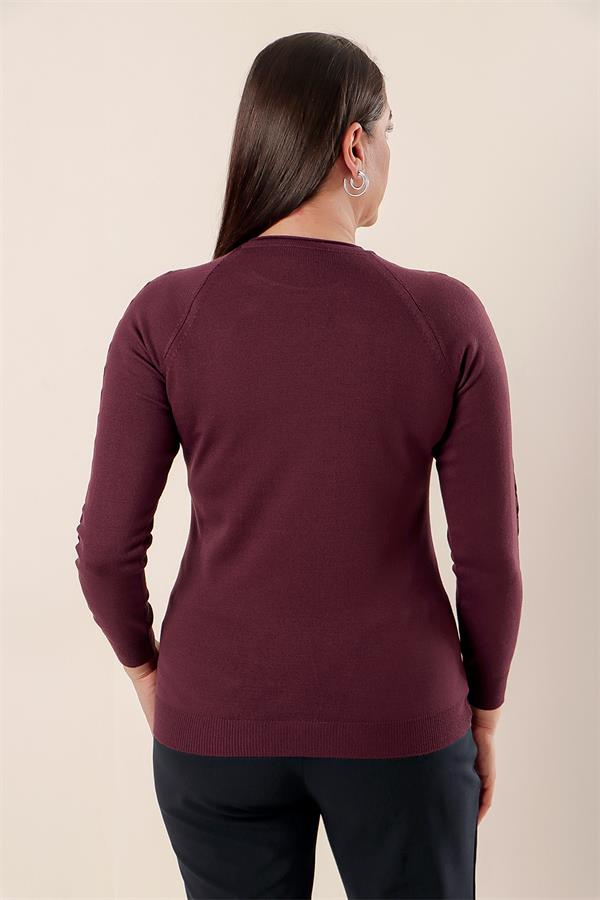 Pull en acrylique grande taille avec détails aux manches