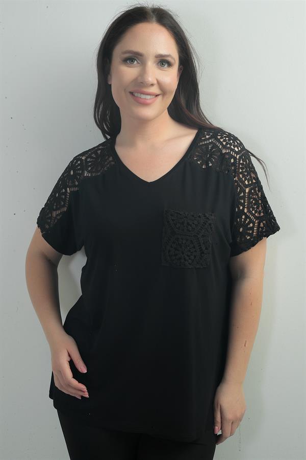 Kadın  Omuzu Ve Cebi Dantelli Büyük Beden Bluz
