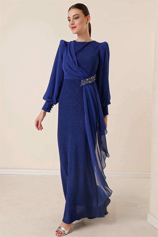 Beli Taş Aksesuarlı Likralı Şifon Detaylı Astarlı Uzun Simli Geniş Beden Aralıklı Elbise