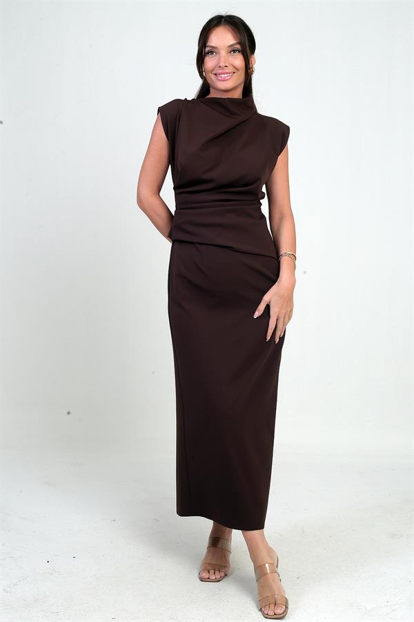 Robe midi drapée sur le devant pour femme