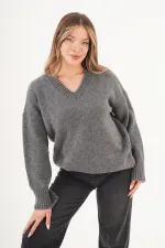Pull anthracite à col V et côtes épaisses, en gros