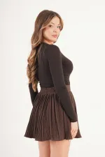 Jupe-short doublée avec taille élastique, en vente en gros