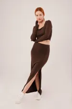 Kare Yaka Bluz Ve Yırtmaç Detaylı Etek Toptan İkili Kahverengi Takım