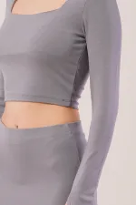 Kare Yaka Bluz Ve Yırtmaç Detaylı Etek Toptan İkili Gri Takım