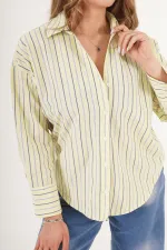 Chemise jaune rayée fendue dans le dos (vente en gros)