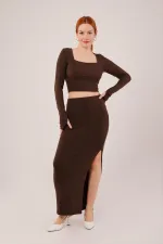 Kare Yaka Bluz Ve Yırtmaç Detaylı Etek Toptan İkili Kahverengi Takım