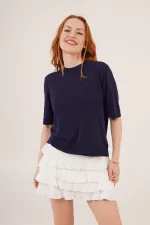 Chemisier en maille fine bleu marine à manches mi-longues et col rond en lycra