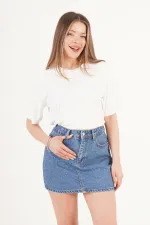 Jupe mini en jean scintillant ornée de pierres, vente en gros