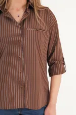 Kontrast Mavi Çizgili Kol Manşetli Kahve Toptan Gömlek