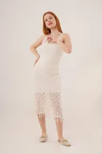 Robe ajourée à col en V et détails à pompons couleur crème en gros