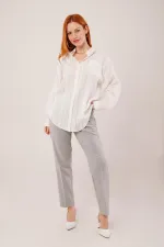 Hakim Yaka Çizgili Cep Detaylı Toptan Beyaz Gömlek