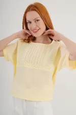 Ön Dantel Detaylı Toptan Sarı Bluz