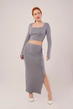 Kare Yaka Bluz Ve Yırtmaç Detaylı Etek Toptan İkili Gri Takım