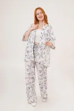 Mavi Çiçek Desenli Toptan Ekru İkili Takım