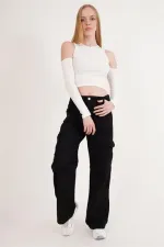 Omuz Detaylı Bisiklet Yaka Toptan Bluz Ekru