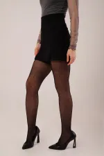 Mini-jupe noire en gros avec détail fendu