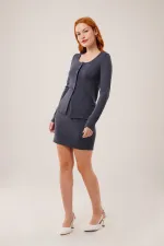 Jupe rayée Chemisier boutonné Costume anthracite en gros