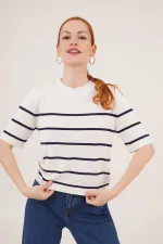 Çizgili Kısa Kol Beyaz Lacivert Toptan Bluz