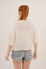 Cardigan boutonné à manches mi-longues et épaules dénudées, couleur crème, en gros