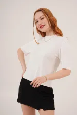 Yarım Kol Yuvarlak Yaka Likralı Toptan İnce Beyaz Triko Bluz