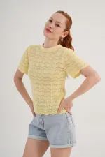 Chemisier tricoté à manches courtes jaune en gros