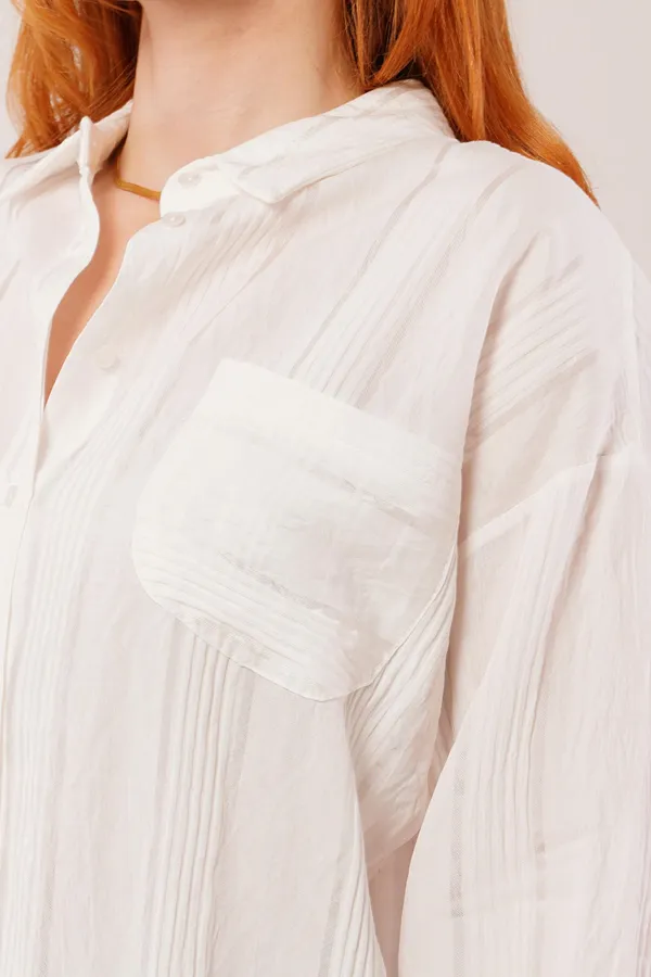 Hakim Yaka Çizgili Cep Detaylı Toptan Beyaz Gömlek