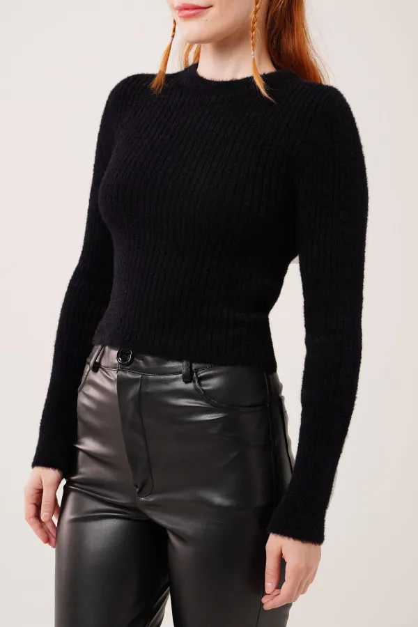 Bisiklet Yaka Yumoş Siyah Toptan Kazak