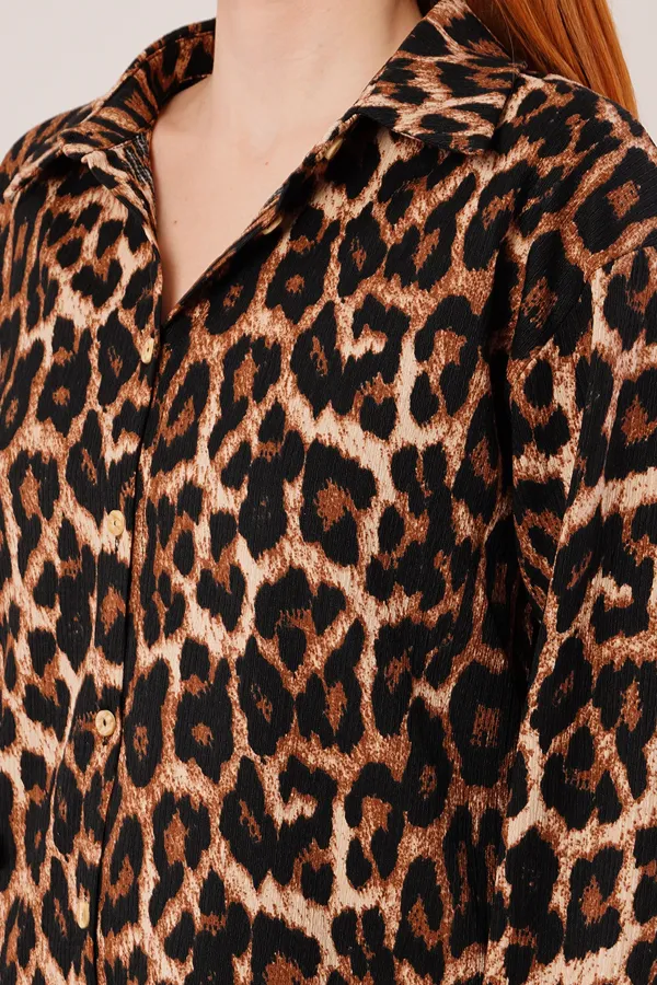 Leopar Desen Rahat Kalıp Toptan Gömlek