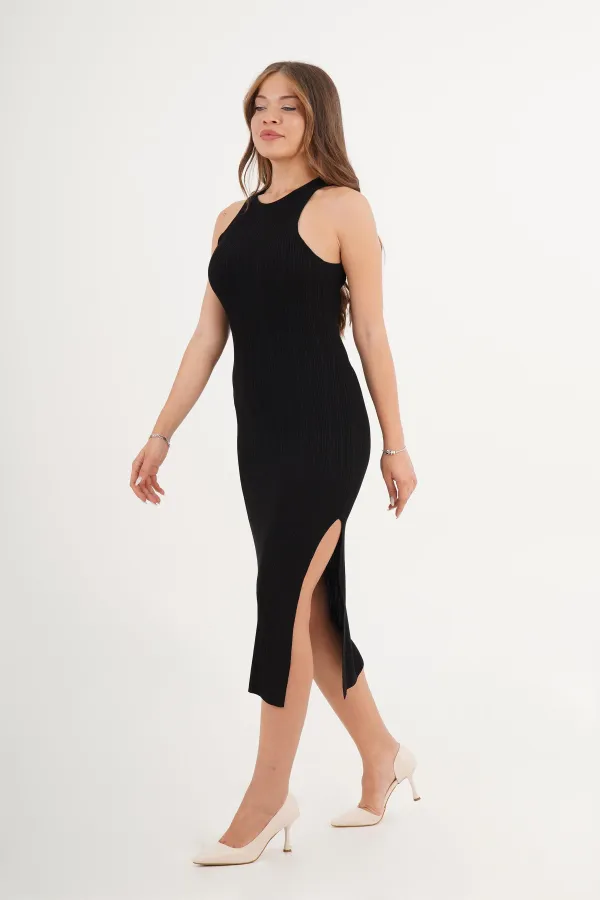 Robe en tricot noire saisonnière à col licou en gros