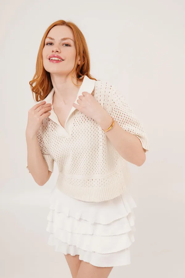 Chemisier ajouré à col polo écru en gros