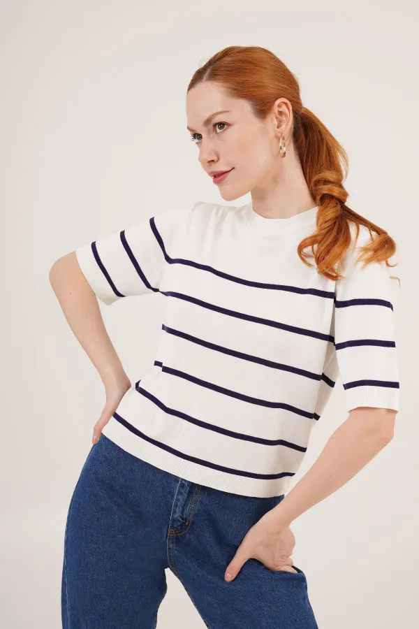 Çizgili Kısa Kol Beyaz Lacivert Toptan Bluz