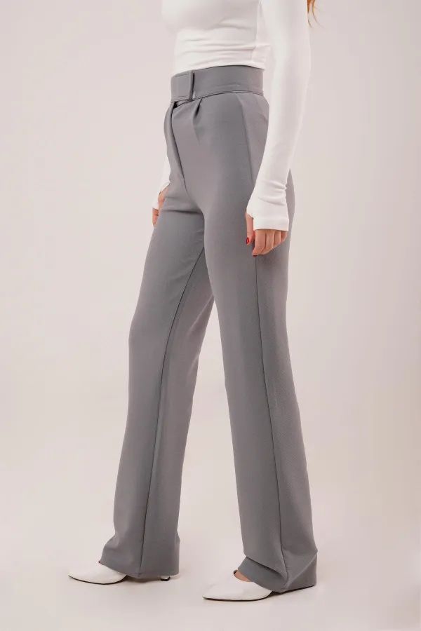 Pantalon gris en gros avec détails velcro