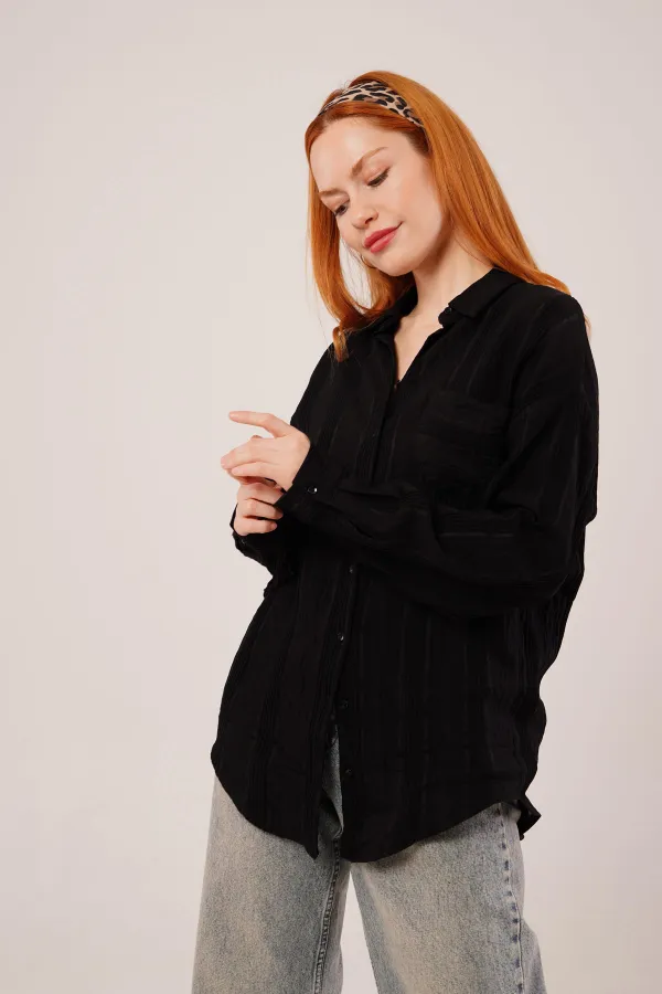 Hakim Yaka Çizgili Cep Detaylı Toptan Siyah Gömlek