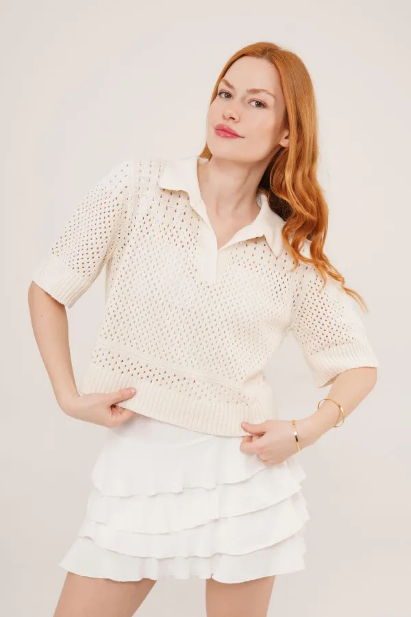 Chemisier ajouré à col polo écru en gros