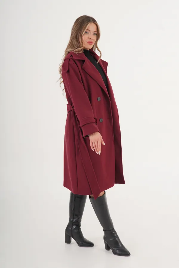 Manteau en cachemire bordeaux en gros avec épaulettes et ceinture