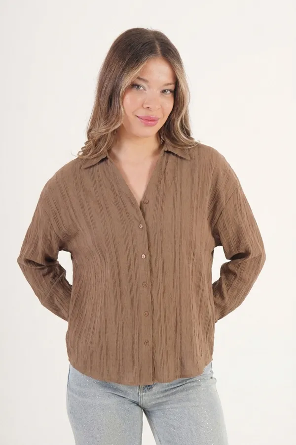 Chemises camel drapées à col en V en gros