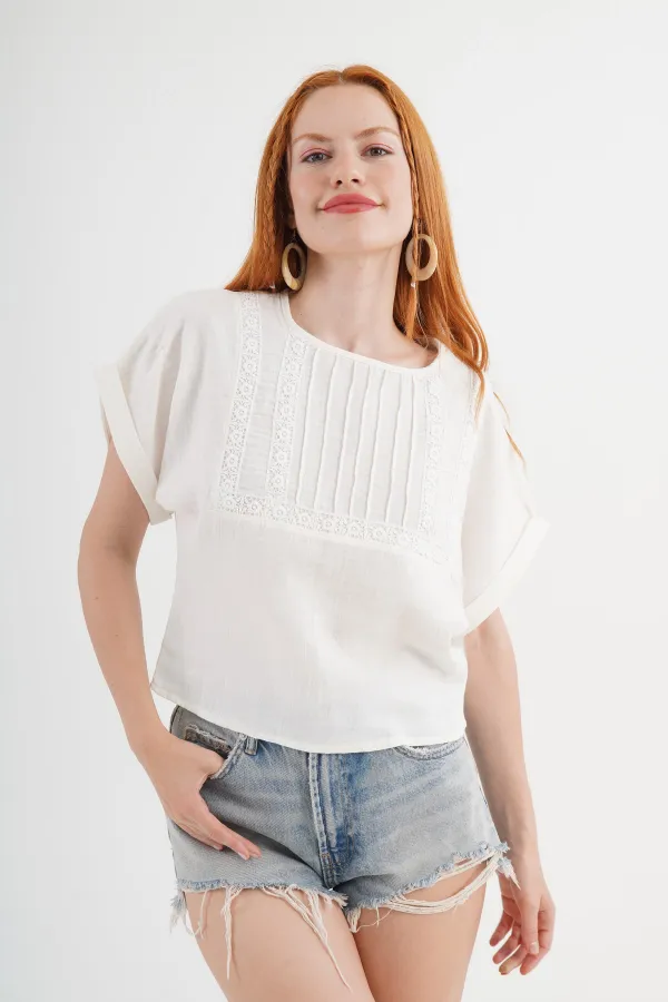 Ön Dantel Detaylı Toptan Ekru Bluz
