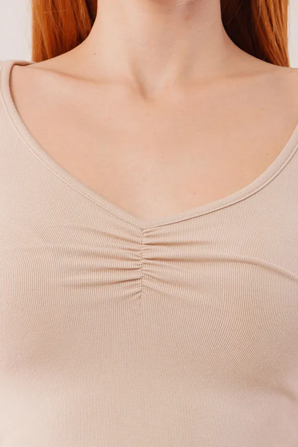 Geniş Yaka Krem Toptan Basic Body Bluz