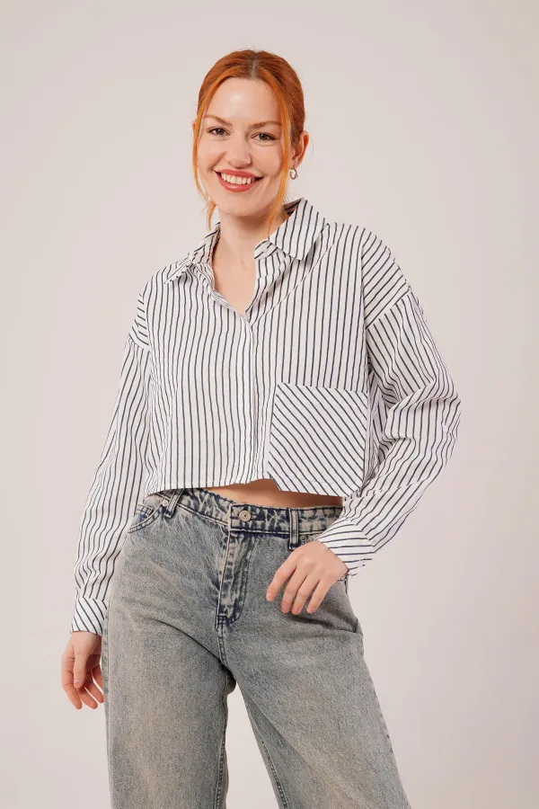 Crop Model Cepli Ve Çizgili Beyaz Toptan Gömlek