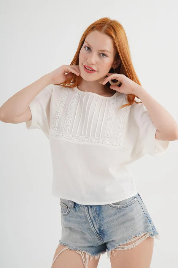 Ön Dantel Detaylı Toptan Ekru Bluz
