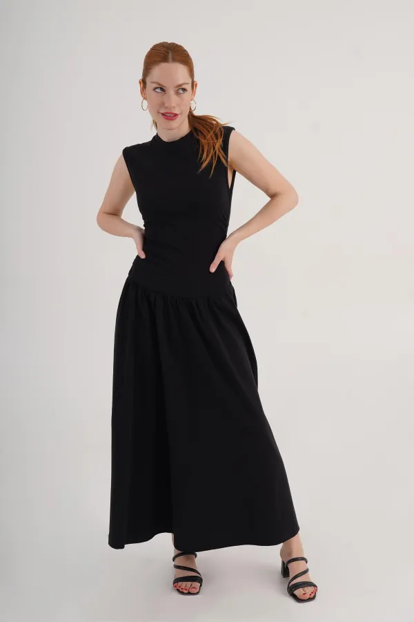 Beli Büzgülü Siyah Toptan Elbise