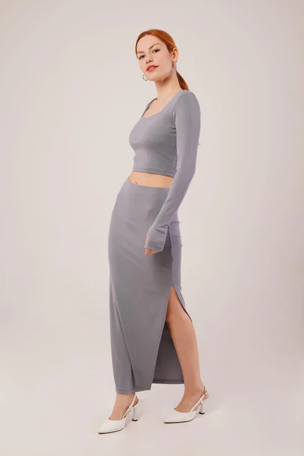 Kare Yaka Bluz Ve Yırtmaç Detaylı Etek Toptan İkili Gri Takım