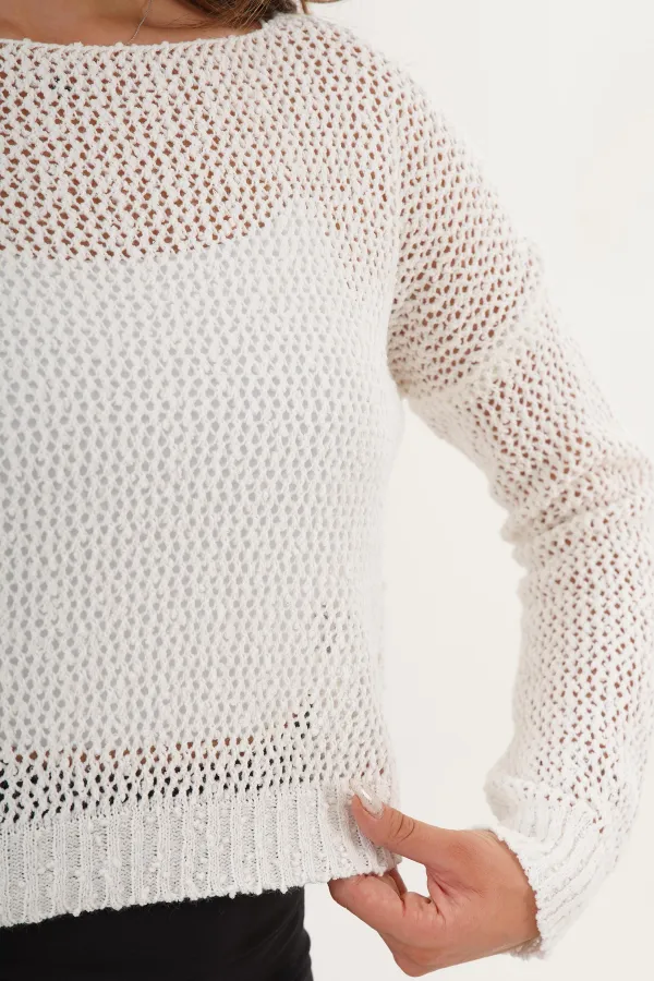 File Wide Collar Wholesale White Knitted Blouse