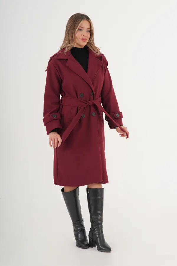 Manteau en cachemire bordeaux en gros avec épaulettes et ceinture