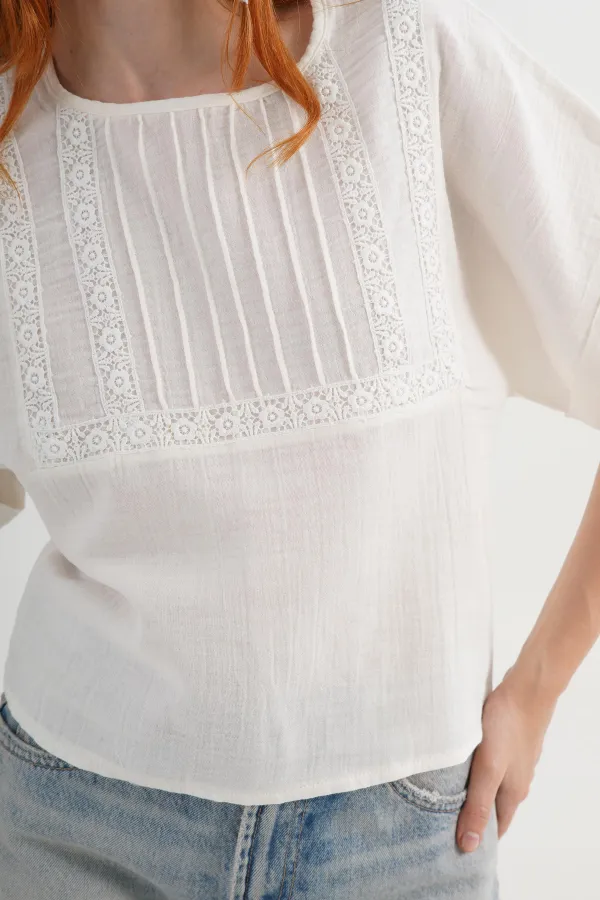 Ön Dantel Detaylı Toptan Ekru Bluz