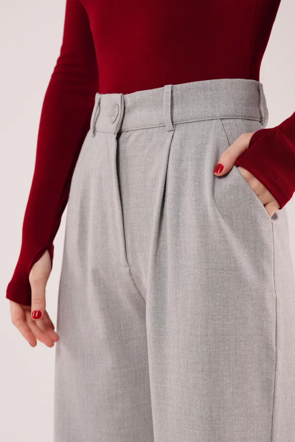 Premium Model Oturtmalı Toptan Gri Pantolon