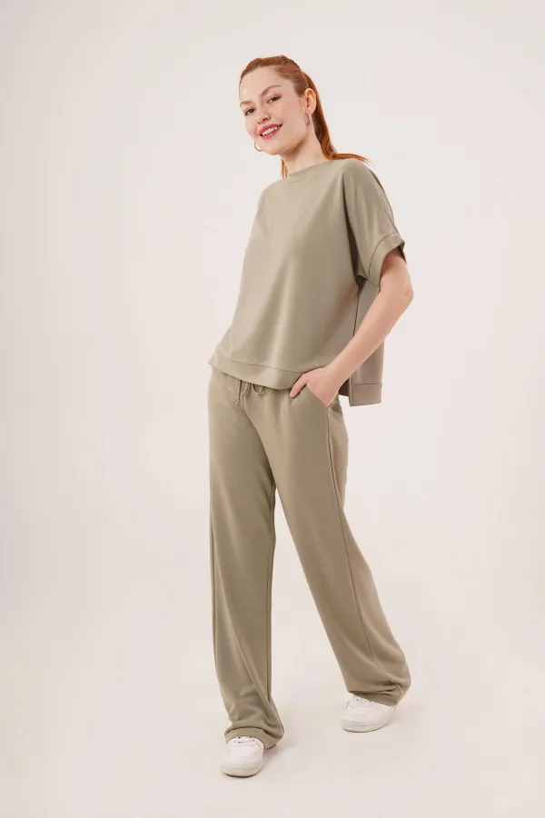 Modal Kısa Kollu Üst Ve Geniş Paça Eşofman İkili Toptan Yağ Yeşili Takım